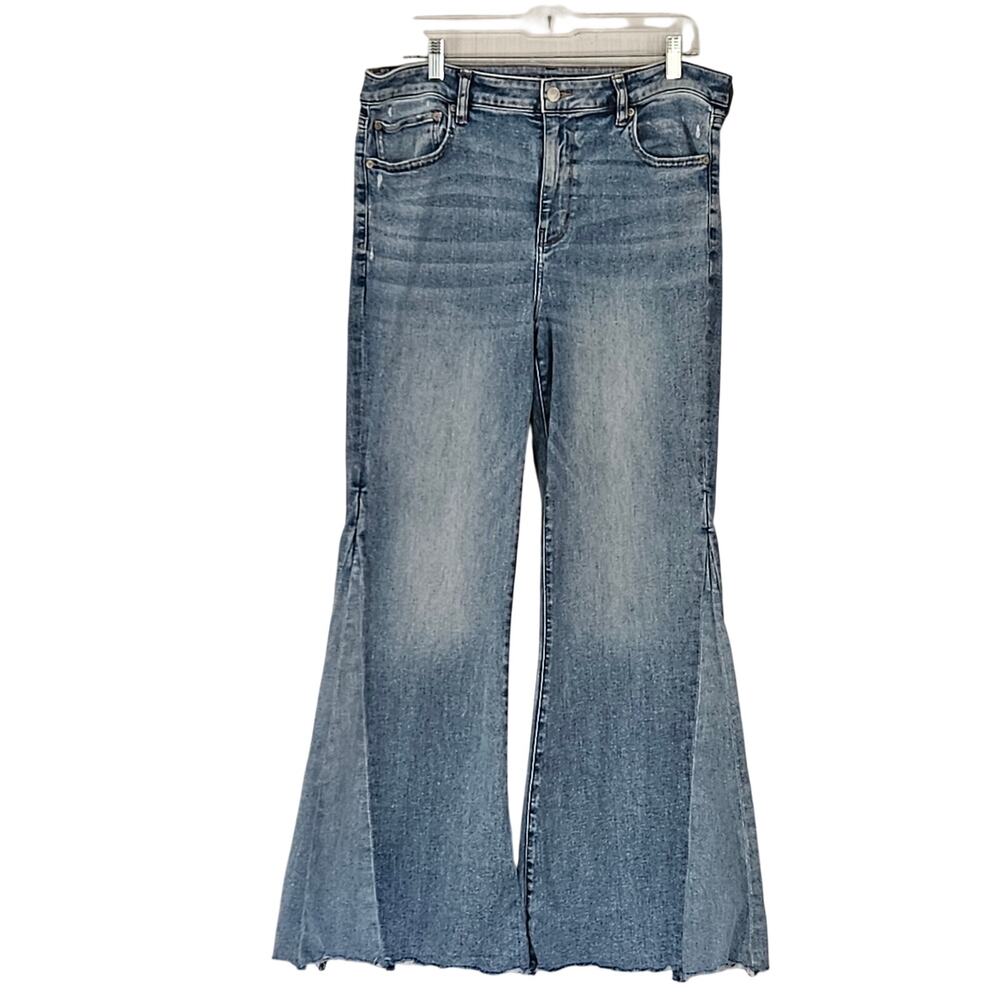 American Eagle Festival Flare Jeans Raw Hem sz 16